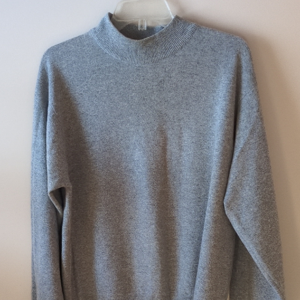 Woman's 100% Cashmere Grey Mock Neck Sweater
